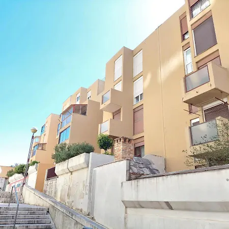 And Modern Emili