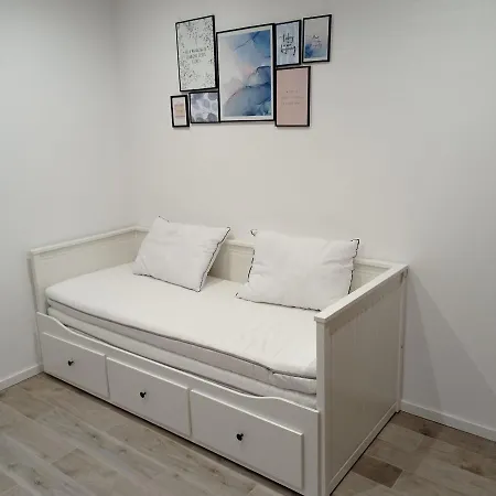 And Modern Emili Apartmán