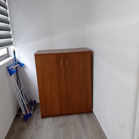 Apartmán And Modern Emili *