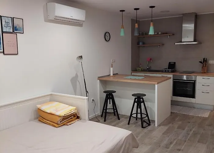 Appartement And Modern Emili Split